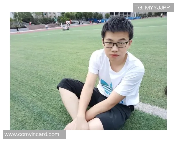 喜欢打篮球的男生必备吊坠展现个性与热情的完美选择